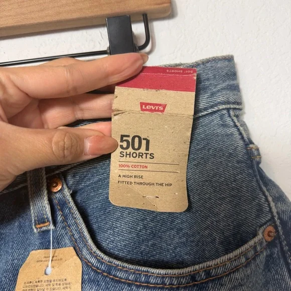 LEVI'S 501 HIGH RISE JEAN SHORTS WOMEN'S 32 NWT 100% COTTON - Picture 5 of 8